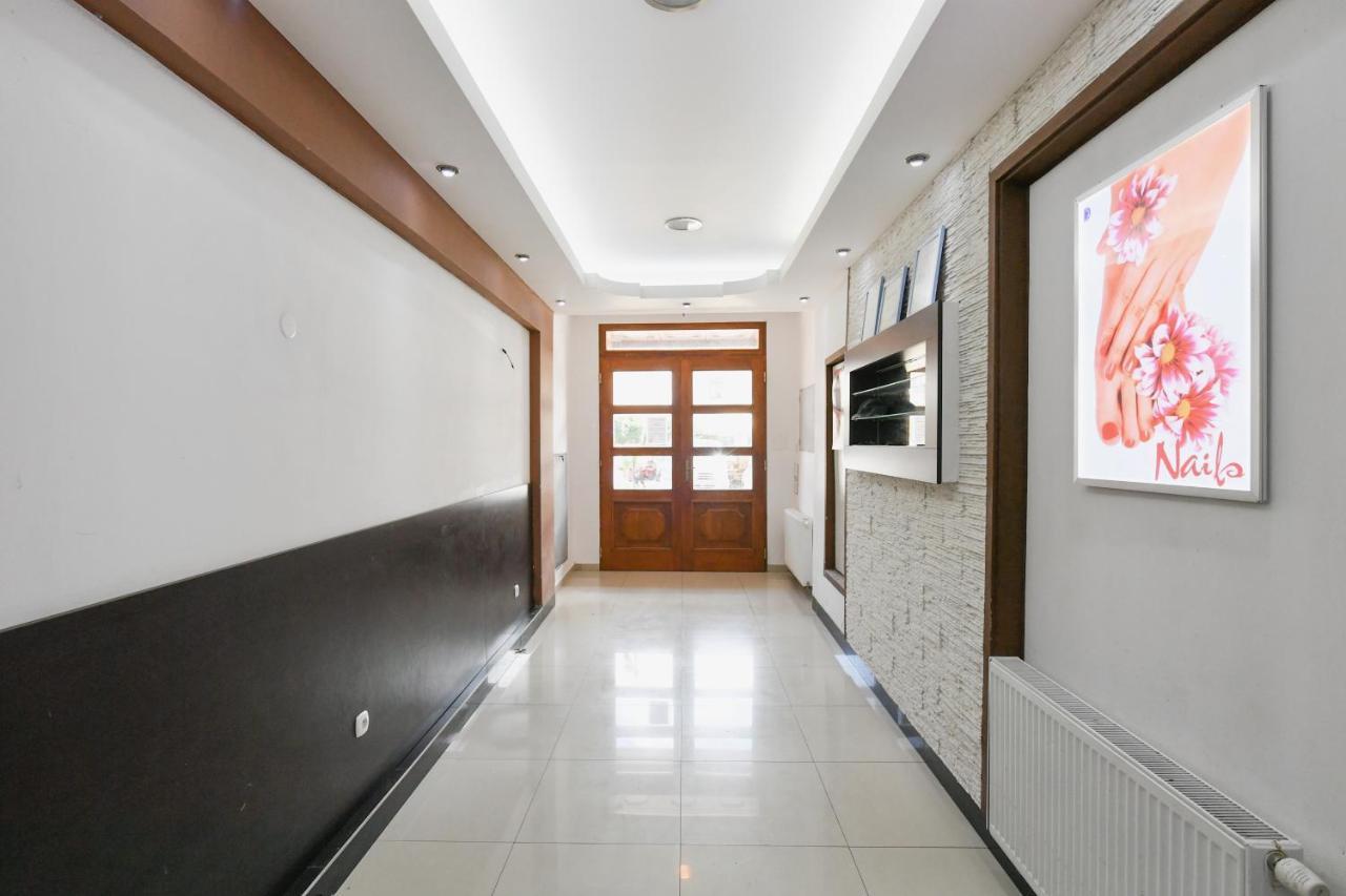 Apartmany Na Namesti 85 Jindrichuv Hradec Luaran gambar