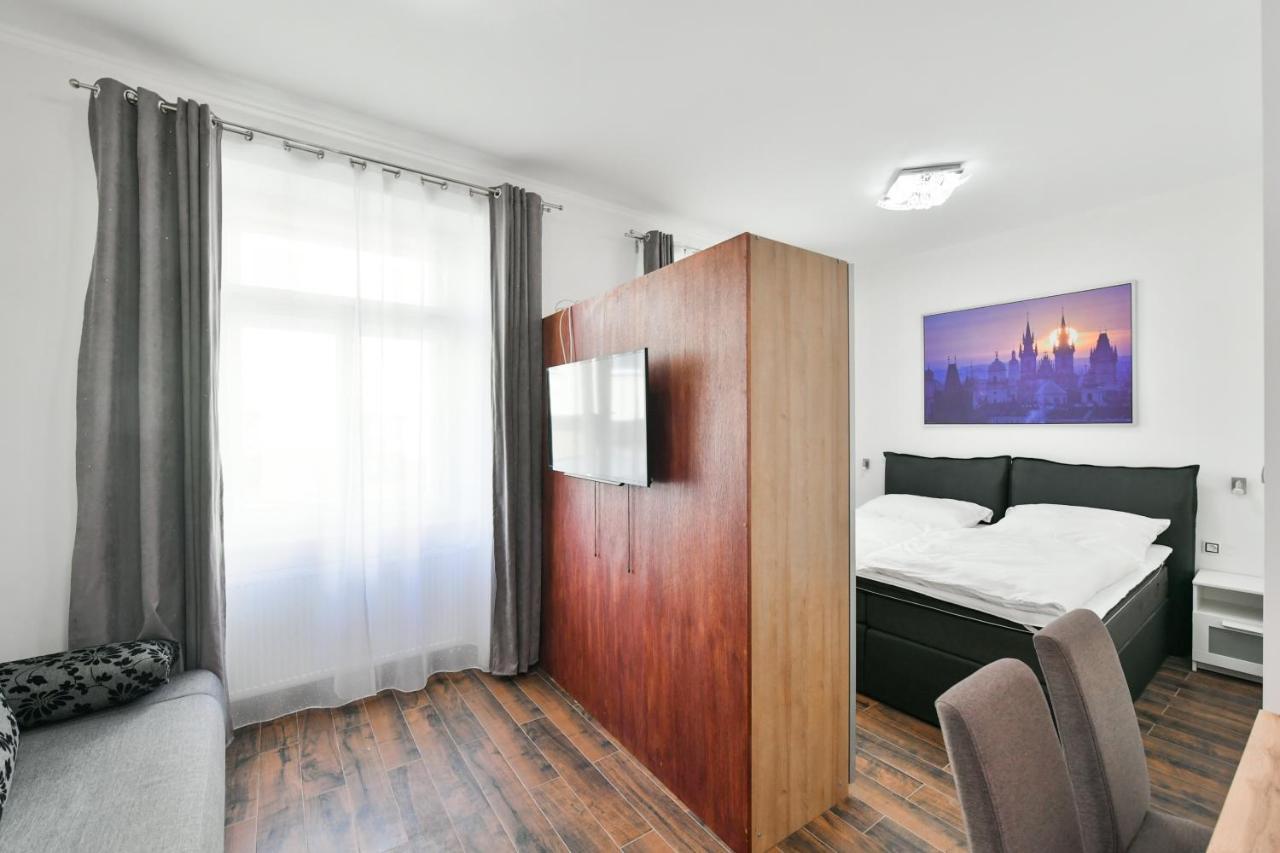 Apartmany Na Namesti 85 Jindrichuv Hradec Luaran gambar